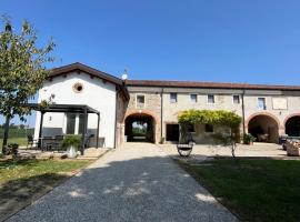 Locazione Turistica Le Selve, acomoda&ccedil;&atilde;o com cozinha em Saccolongo