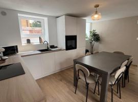 Maison cosy - salle de jeux, cinéma et jacuzzi, Hotel in Ittenheim