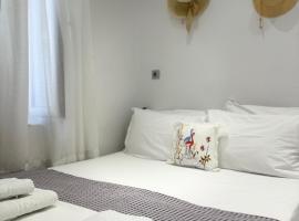 Ready Apartment, alojamiento con cocina en Skiathos