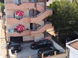 Ago Apartmani, ξενοδοχείο σε Dobra Voda