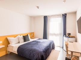 N's Hotel - Self-Check-in Hotel، فندق في Kerzers