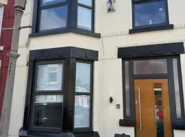 Lovely 3 Bedroom house