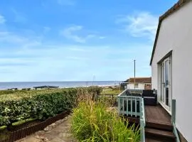 Finest Retreats - Sea Thrift at Widemouth Bay