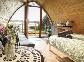 Swan Lake Glamping，卡文的自炊式住宿