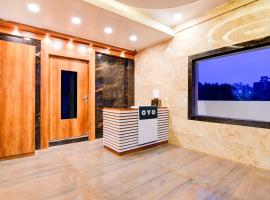 Hotel O Grand Inn, hotel cerca de Aeropuerto internacional Netaji Subhash Chandra Bose - CCU, kolkata