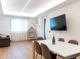 Valbrembana Paradise Luxury Mountain Home & View