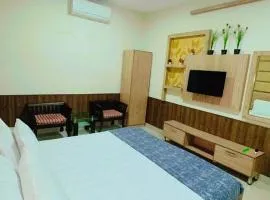 Capry Guest House near agha Khan