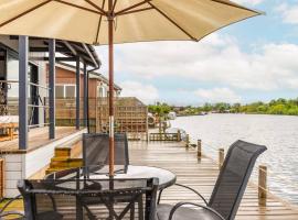 Innisfree House by Leap Escapes, hytte i Brundall