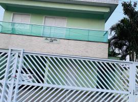 Lugar tranquilo para sua família، فندق في برايا جراندي