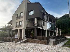 Vila Premiere Bistro-Spa, hotell i Piatra Neamţ