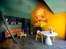 Little Jungle, hotel u gradu 'De Haan'
