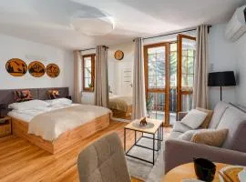 Apartament Królewski w centrum Nad Łomnicą 15