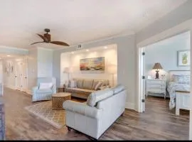 Oceanfront Pearl - DeSoto Beach Club