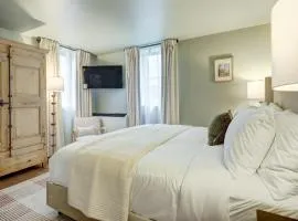 The 200 South St - King Rm 16
