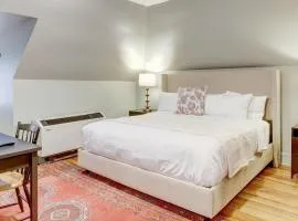 The 200 South St - King Rm 12