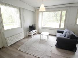 Spacious Apartment for 3, ξενοδοχείο σε Aanekoski