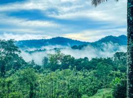 Arabica Homestay, ξενοδοχείο σε Somvārpet