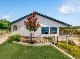 Shiraz Haus - Unit B