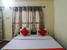 OYO 61102 Hotel Mahalaxmi Palace, hotel en Karnaprayāg