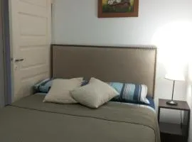 Sencillo PH zona céntrica sin garage