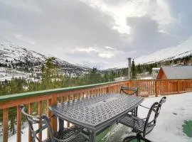 Stunning Alaskan Getaway with River and Mtn Views