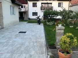 Home Rasnov
