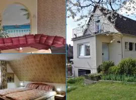 uriges Ferienhaus in Weißenburg Einbauküche und Garten