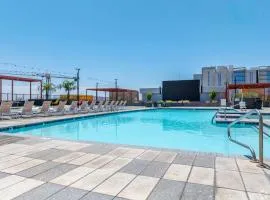 Boulevard Stays Modern Tempe 1BR ASU Pool Gym 13