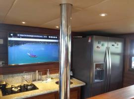 IBIZA Escuna, hotel in Paraty