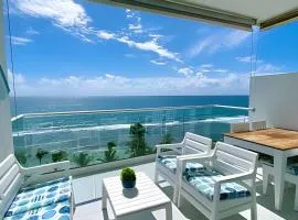 Caribbean Ocean View, 2BDRM Beachfront Apartment