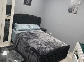 Newly built Studio apartment with private toilet, bathroom, kitchenette Close to NYC and EWR