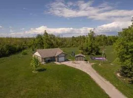 Rama Ridge with Basketball Court Hot Tub Sauna Gym