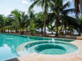 4BR Luxe Apartment With Panoramic Views