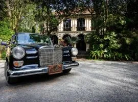 Heritage Suites Hotel