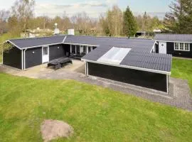 14 person holiday home in Ørsted-By Traum