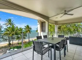 The Marron Bloom - Beachfront Boutique Bliss