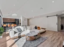 Mountain Escape by Remarkables 9 | 5-bedrooms