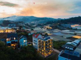 Nexus House An Son Da Lat - Embracing Dalat's Serenity, hotel v destinaci Da Lat