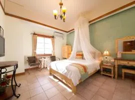 Kenting Avignon B&B