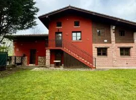 La Casería de Los Hevia 1 y 2