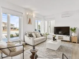 The Coastal Retreat Two-unit Oasis