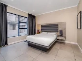 7 on Middle Serviced Apartments