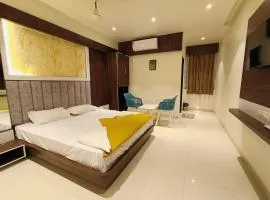 Tanish Lodging & Boarding