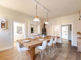 Stilhaus 370qm 1 bis 8 Erw und 2 Kids zentral P, Hotel in Königsbach Stein