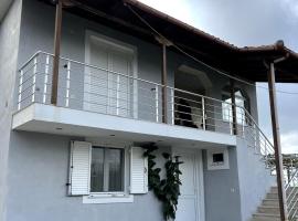 Vila Llanaj, hotel a Memaliaj