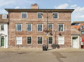 6 Angel Hill, Bury st Edmunds