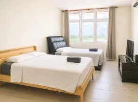 Riverine Diamond 7 RDB Studio CK - Free 1 Parking, Netflix & Cozy Retreat Couples, Families