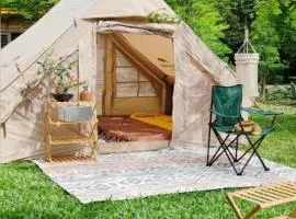 Bertinus Medieval Lodge Camping