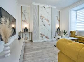 AV MODERN HOMES-House for 7 Guests near City Centre, hotel in Boston