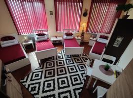 Kefir & Bun Hostel, hostel in Kaunas